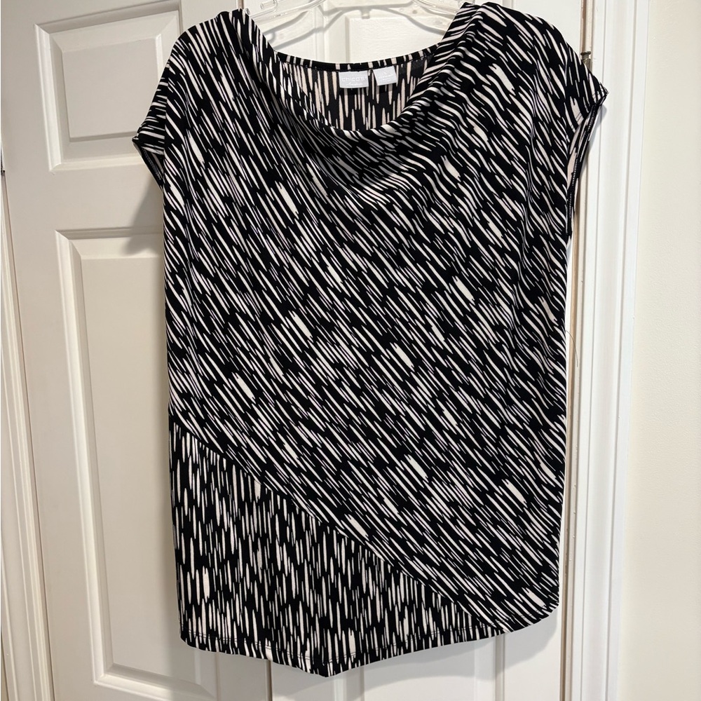 Chico’s Stylish Black and White Women's Top